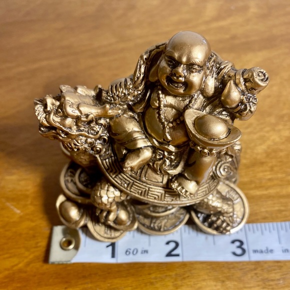 Laughing Buddha Sitting on Dragon Tortoise Resin Statue - Picture 10 of 11